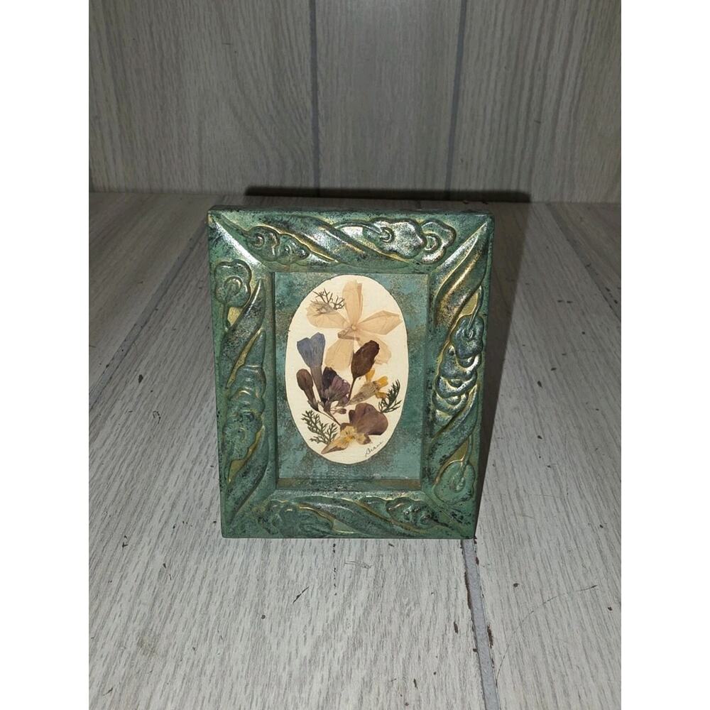 Vintage Pressed Dried Flowers Miniature Picture Cottagecore Decor Boho